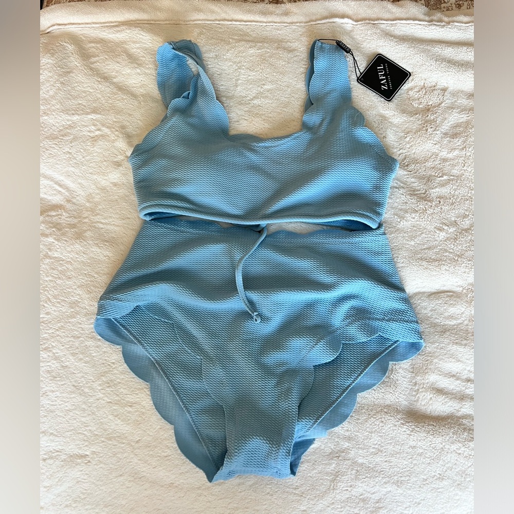 Brand new one piece